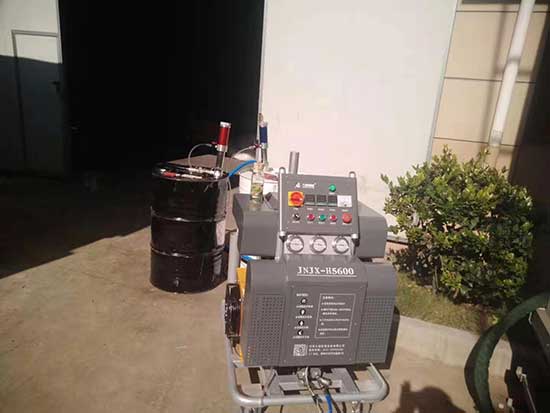 聚氨酯外墻噴涂機(jī)