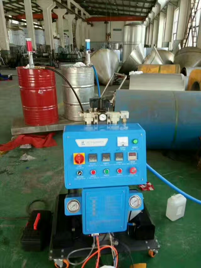 大城縣聚氨酯發(fā)泡機(jī)
