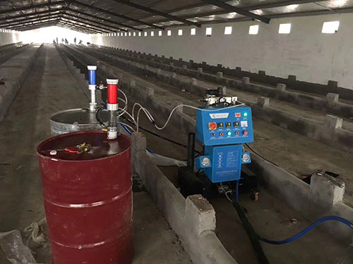 Q2600養(yǎng)殖場保溫專用聚氨酯噴涂機