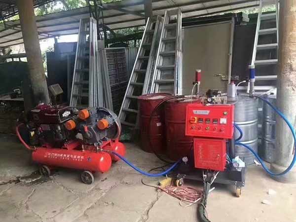 JNJX-111(d型)氣動聚氨酯噴涂機(jī)